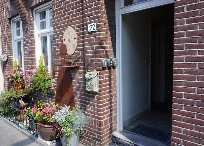  De Bezige Bij